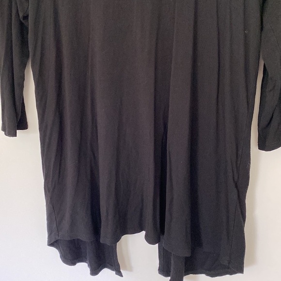 LOVEAPPELLA Leander Cutout Back Swing Knit Top, Small - Picture 6 of 8